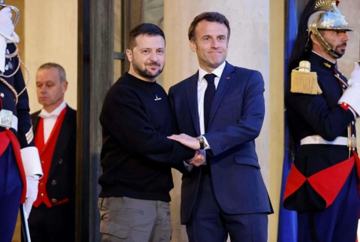 Zelensky va signer vendredi un accord de sécurité avec Macron et rencontrer Scholz à Berlin
