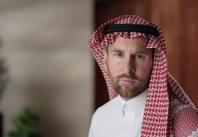 Lionel Messi porte des vêtements traditionnels saoudiens dans sa dernière campagne pour une marque arabe