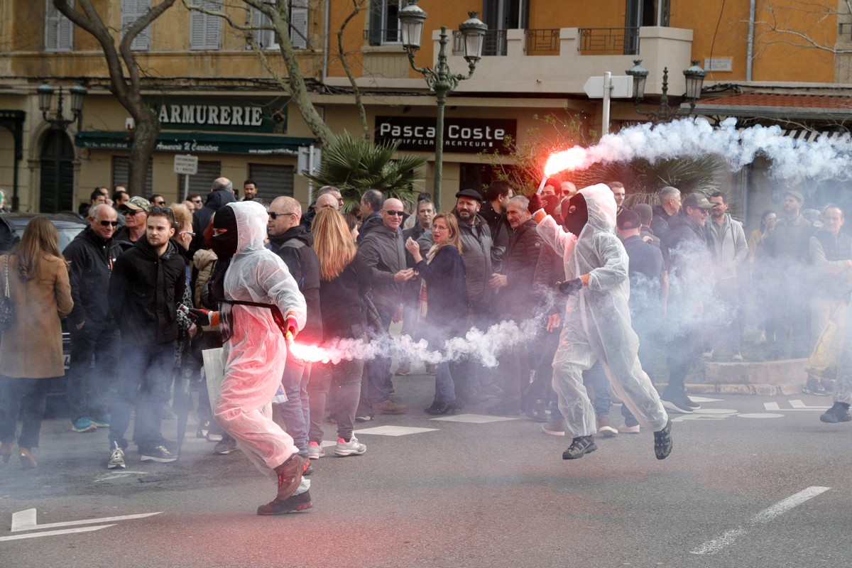 Corse: heurts entre indépendantistes et forces de l'ordre, deux ans après l'agression d'Yvan Colonna