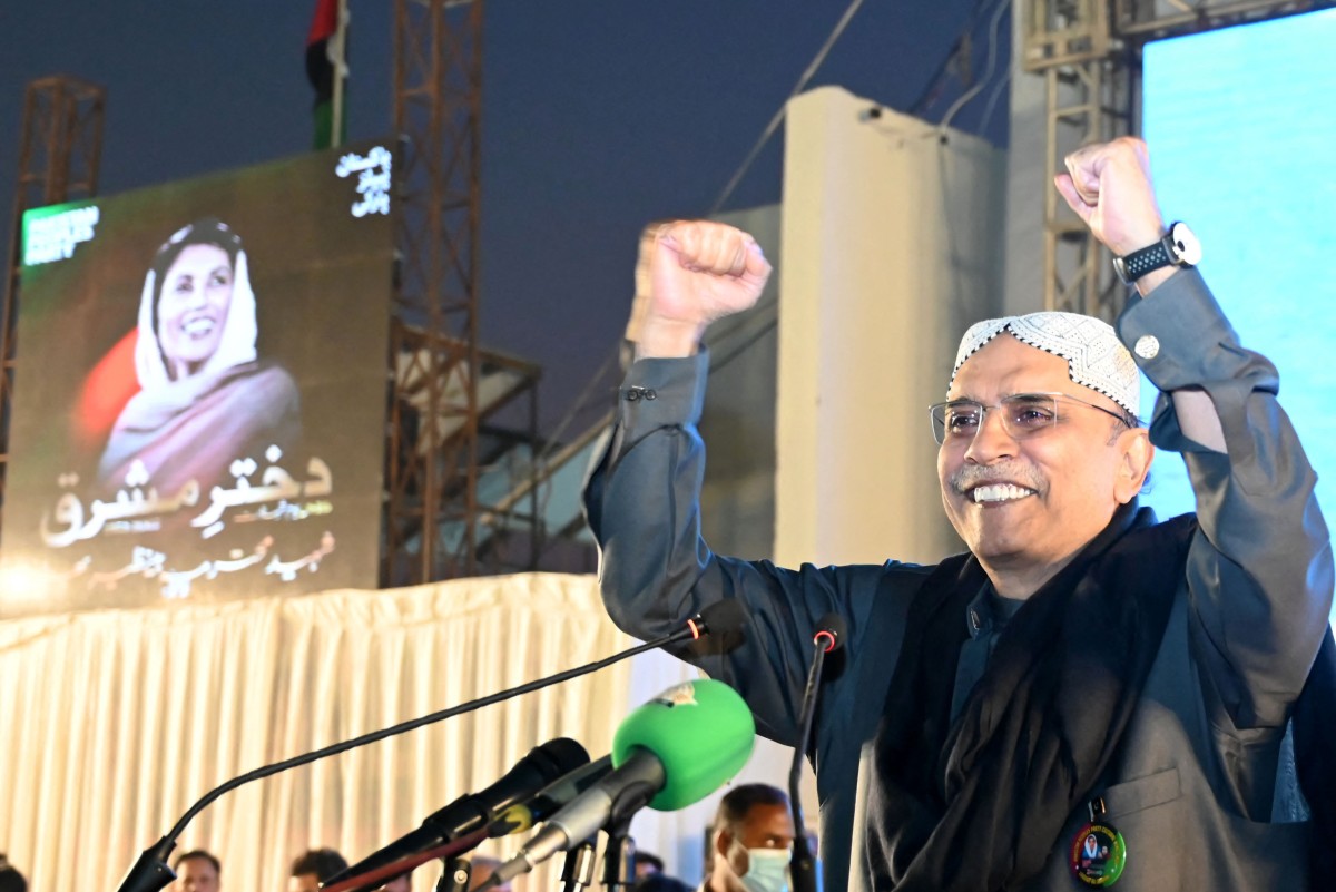 Pakistan: Asif Ali Zardari élu president pour la deuxième fois
