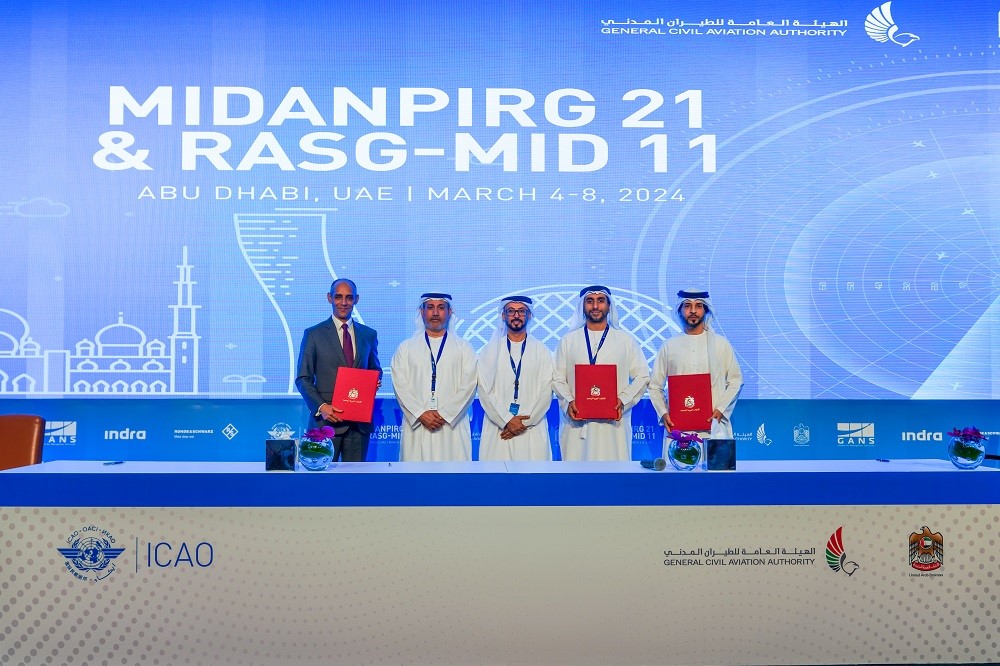 GCAA, Etihad Airways et Thales signent un accord de coopération pour optimiser les opérations de vol