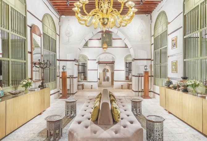 L'ouverture des trois premiers hôtels patrimoniaux du quartier historique de Djeddah marque une étape importante dans les efforts de préservation et de promotion du patrimoine culturel. (Instagram/jeddahalbalad.sa)