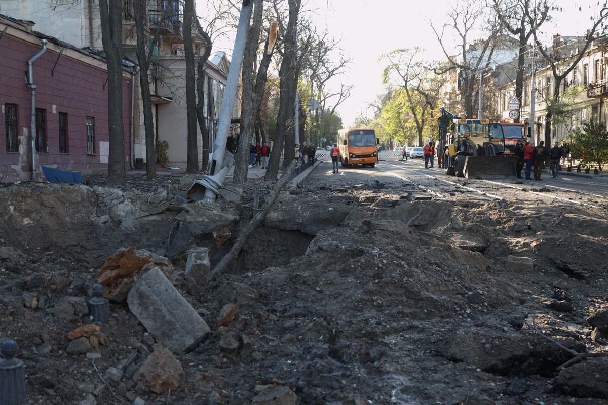 Ukraine: des missiles russes touchent Odessa lors de l'arrivée du Premier ministre grec
