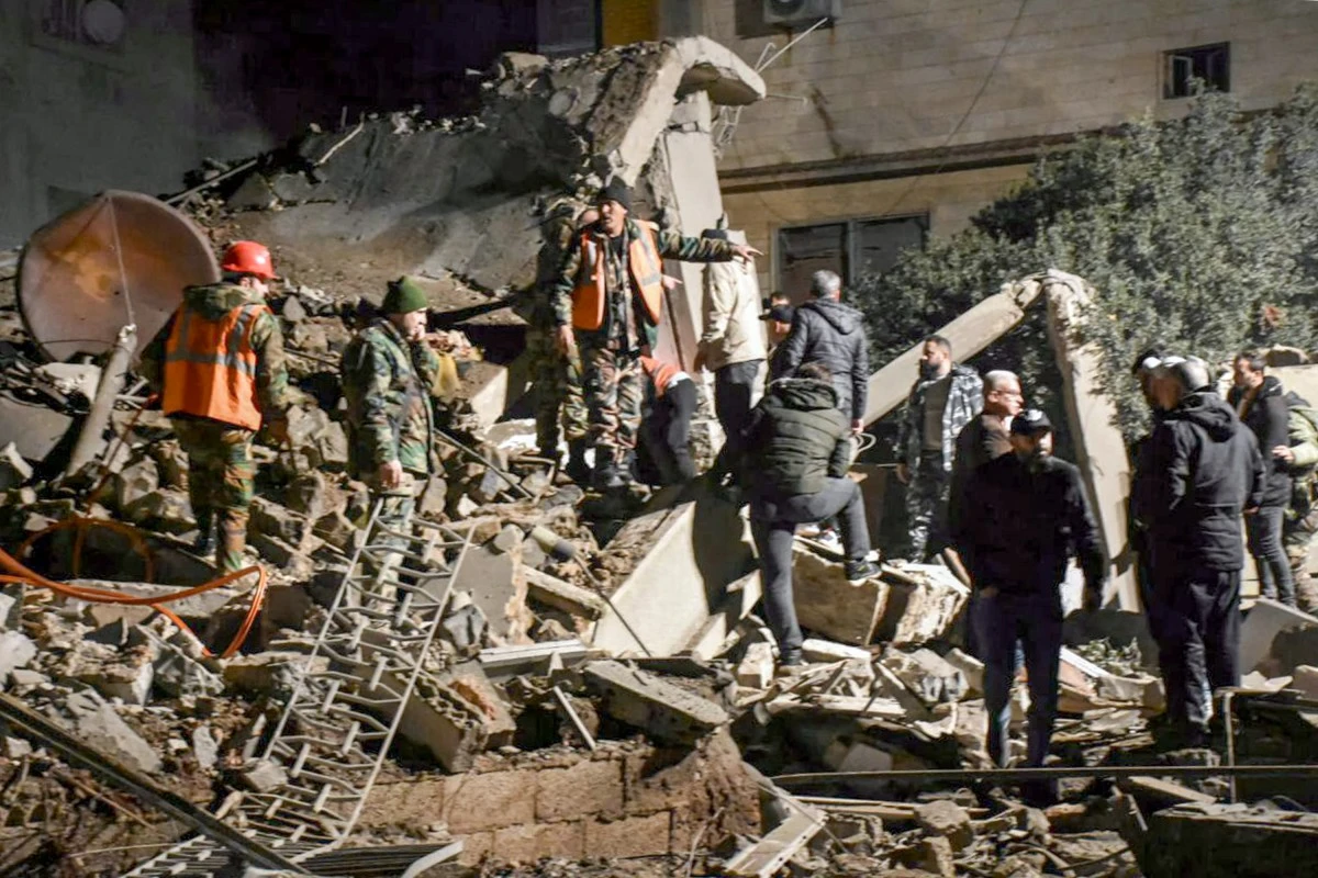 Syrie: Trois morts, dont un militaire iranien, dans une frappe israélienne