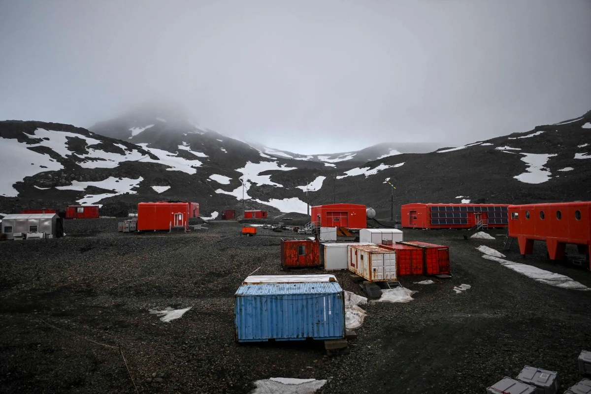 «On ne nous écoute pas»: la complainte des scientifiques sur la fonte de l'Antarctique