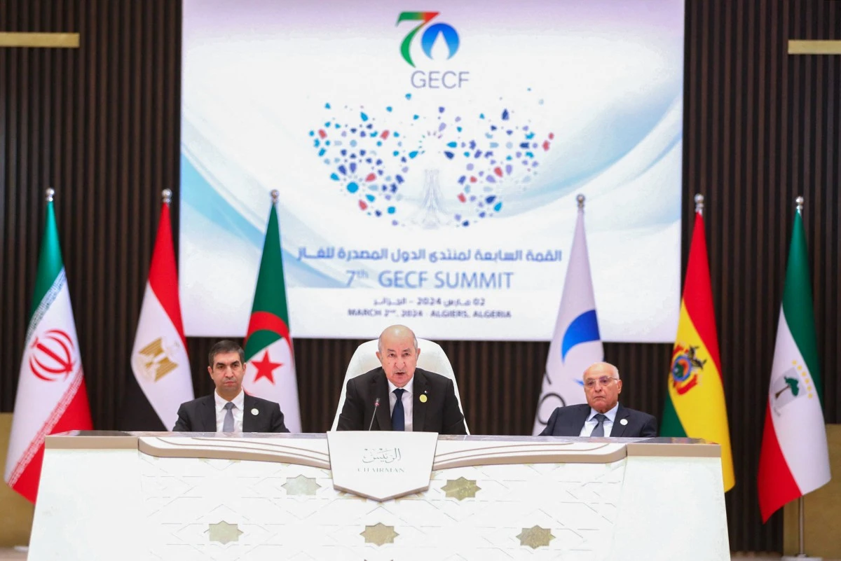 Gaz: le sommet d'Alger condamne les sanctions économiques unilatérales