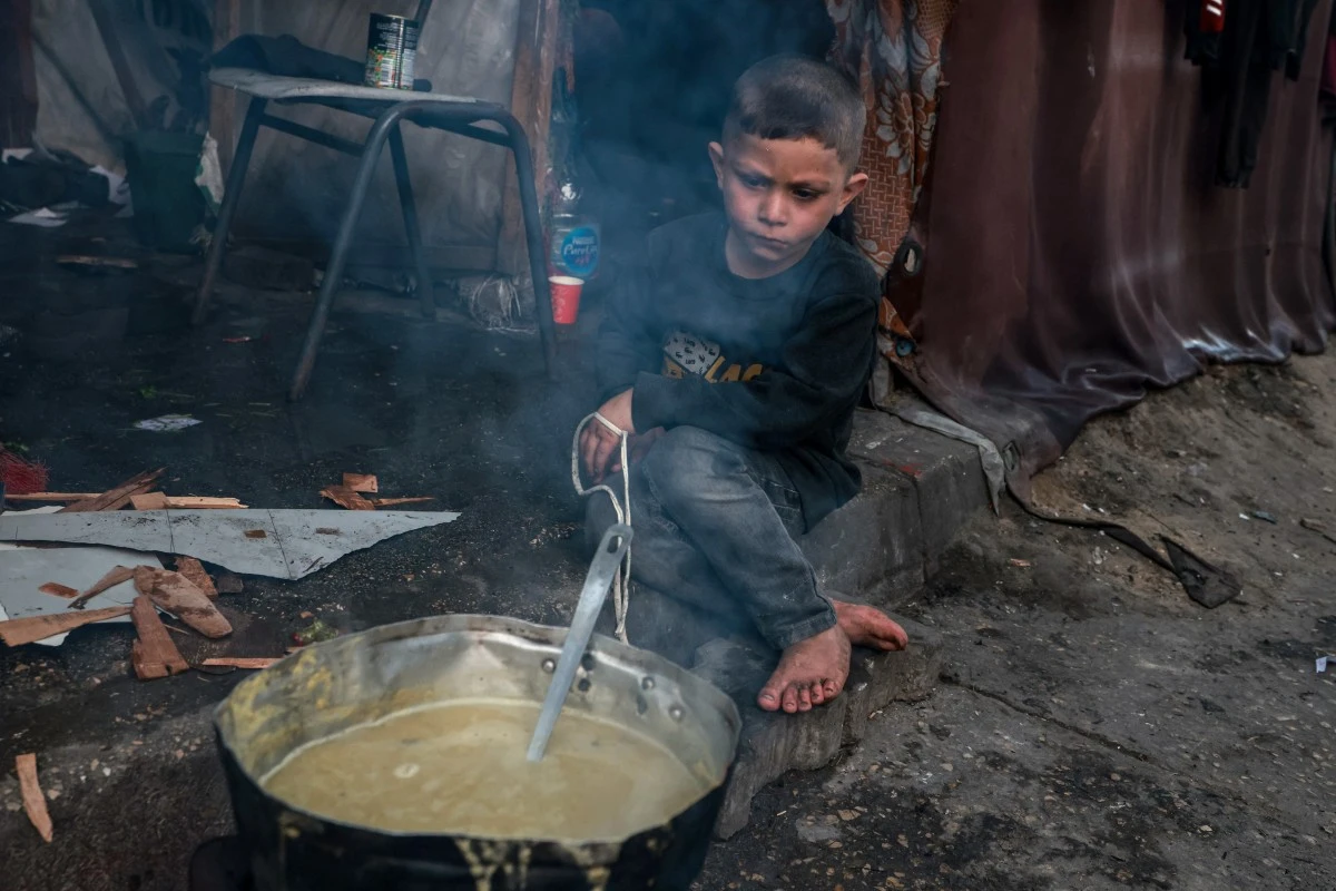 Gaza: plus d'enfants tués en quatre mois qu'en quatre ans de conflits à travers le monde