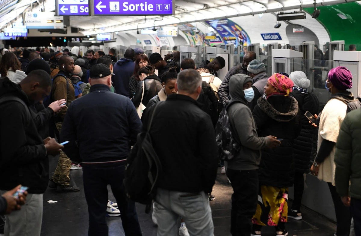 JO-2024: dans les transports parisiens, la fracture sociale se fera aussi sentir