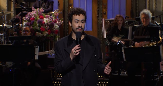 Ramy Youssef appelle à une Palestine libre dans un monologue sur Saturday Night Live