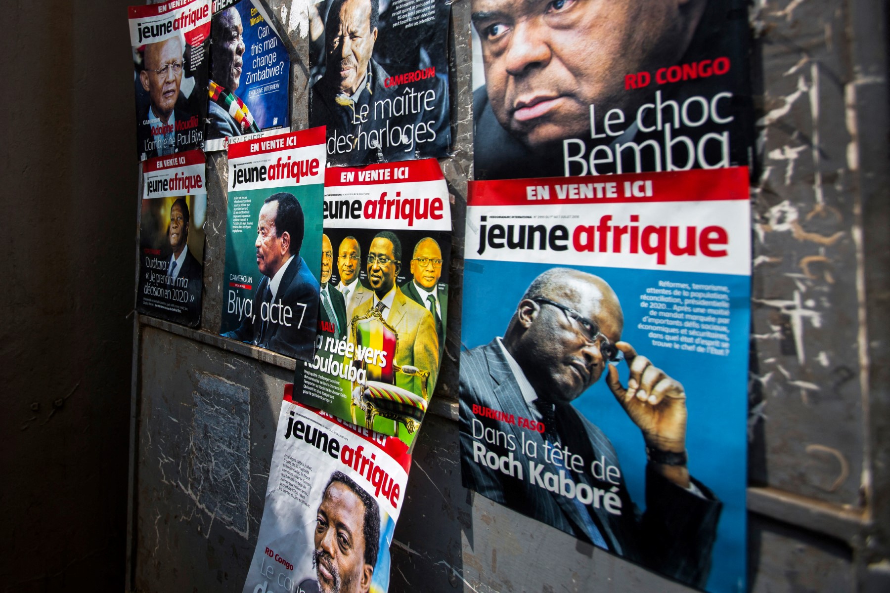 L'Algérie justifie le refoulement d'un journaliste par l'hostilité de Jeune Afrique