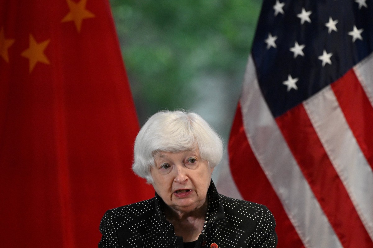 Les subventions chinoises à l'industrie sont un risque pour l'économie mondiale, selon Janet Yellen