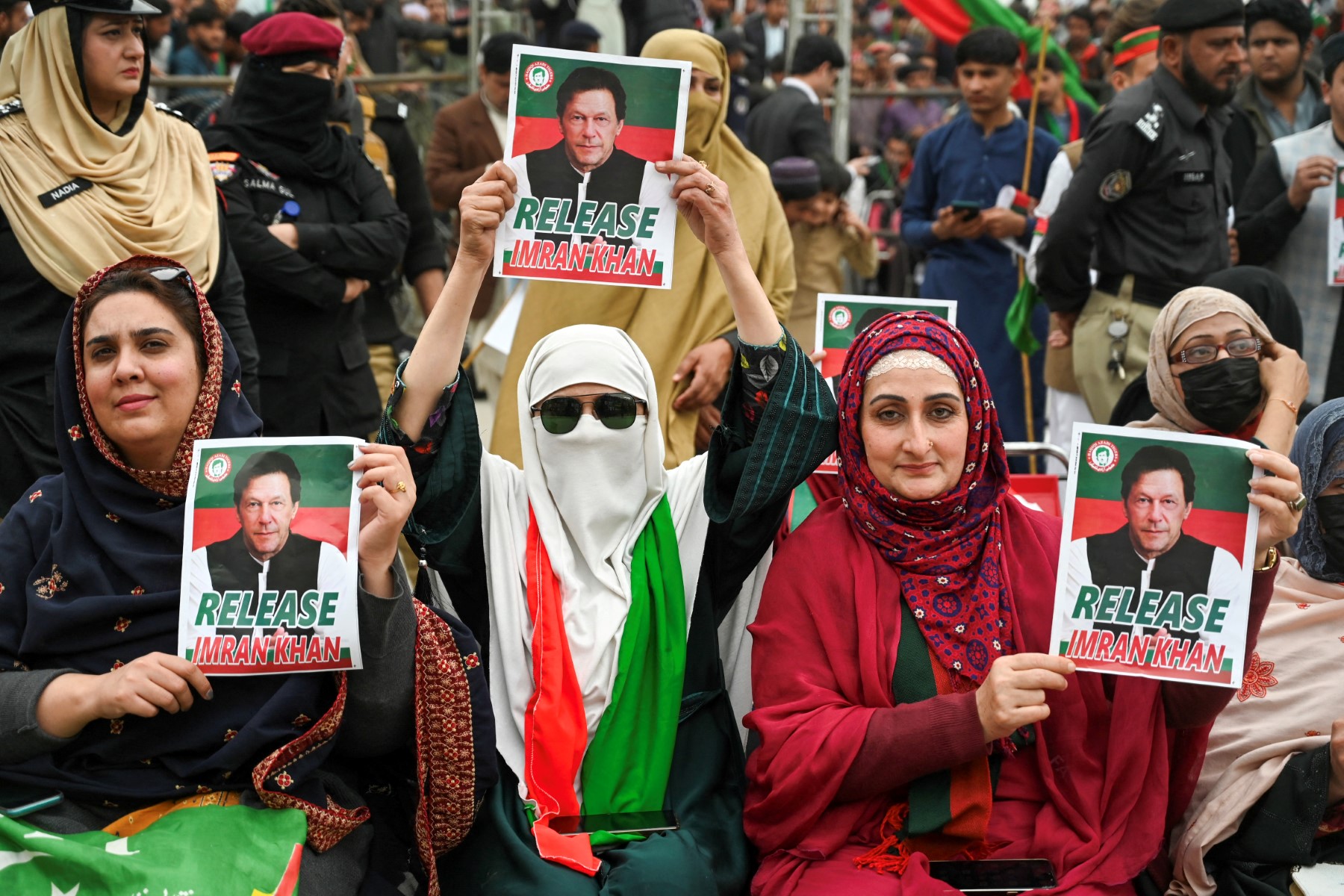 Pakistan: une peine de prison suspendue pour l'ancien Premier ministre Imran Khan