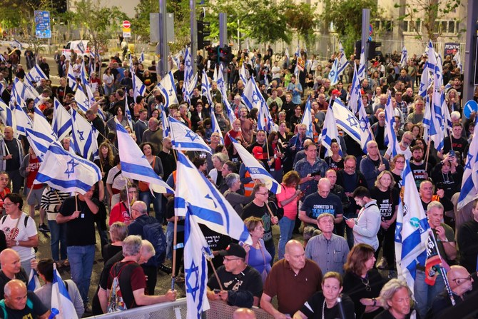 Les guerres ne peuvent masquer les divisions au sein de la société israélienne