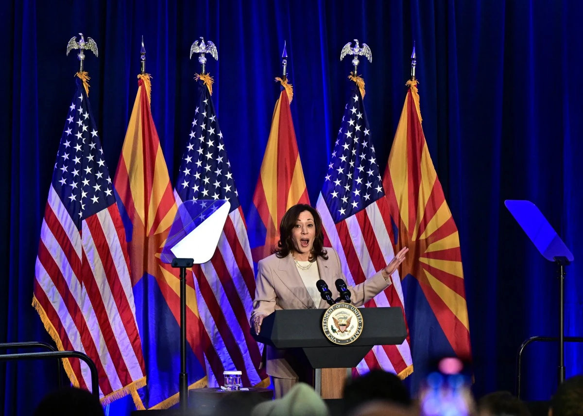 Avortement: Trump «veut ramener l'Amérique aux années 1800», tacle Kamala Harris