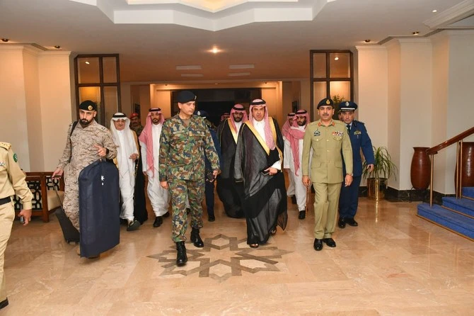 Le vice-ministre saoudien de la Défense arrive au Pakistan pour finaliser des projets de sécurité bilatéraux