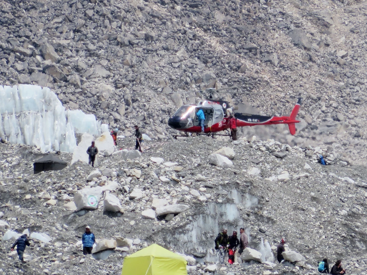 Il y a dix ans, l'avalanche meurtrière de l'Everest changeait les conditions de vie des sherpas