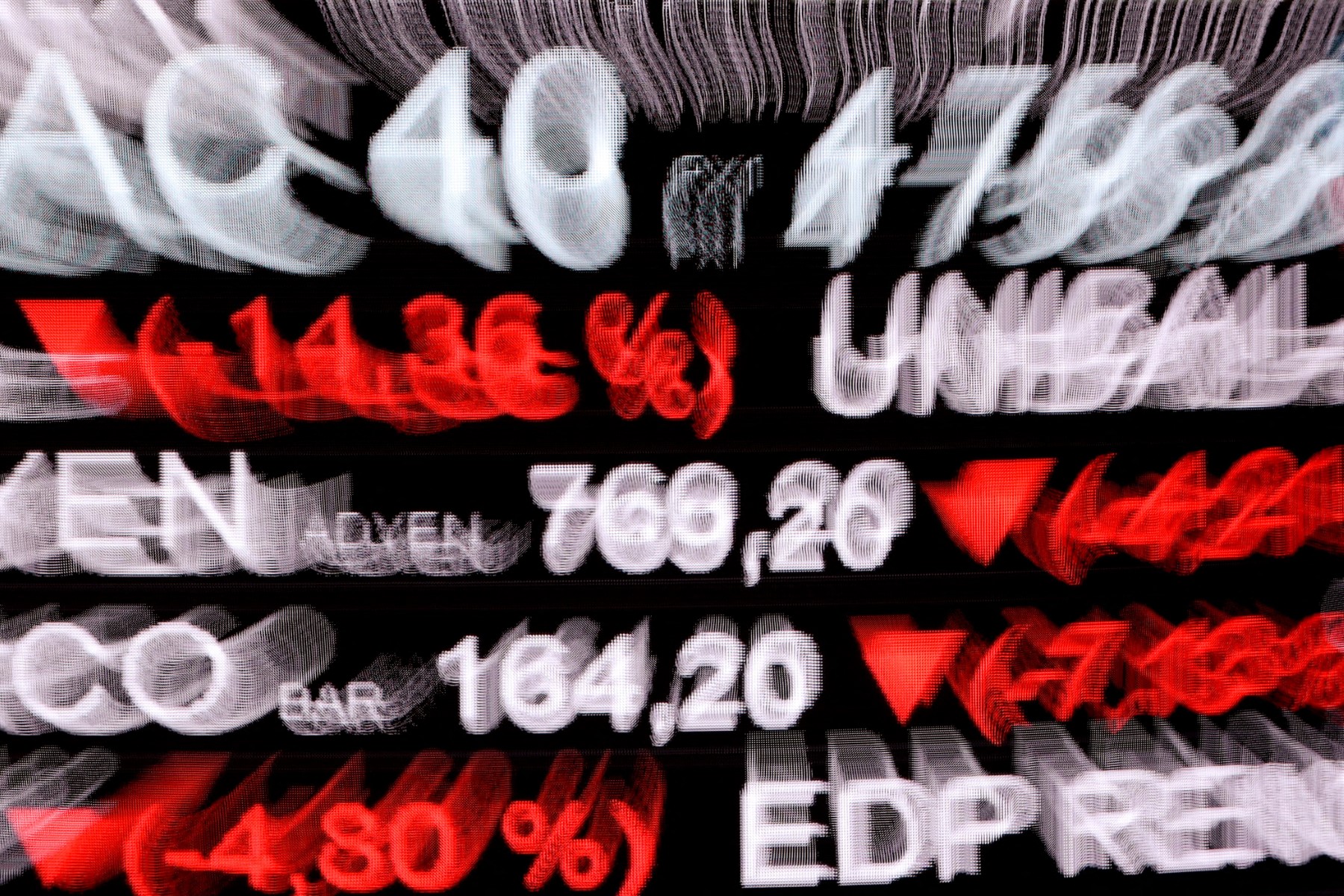 A Paris, le CAC 40 bat son record en séance, à l'unisson des Bourses en Europe