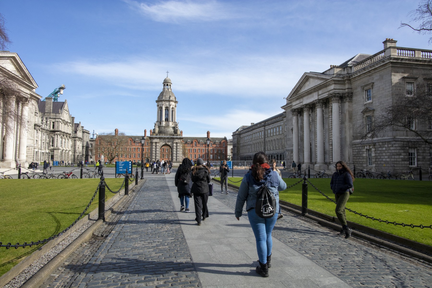 Vue de l'enceinte du Trinity College de Dublin. (Photo Paul Faith AFP)