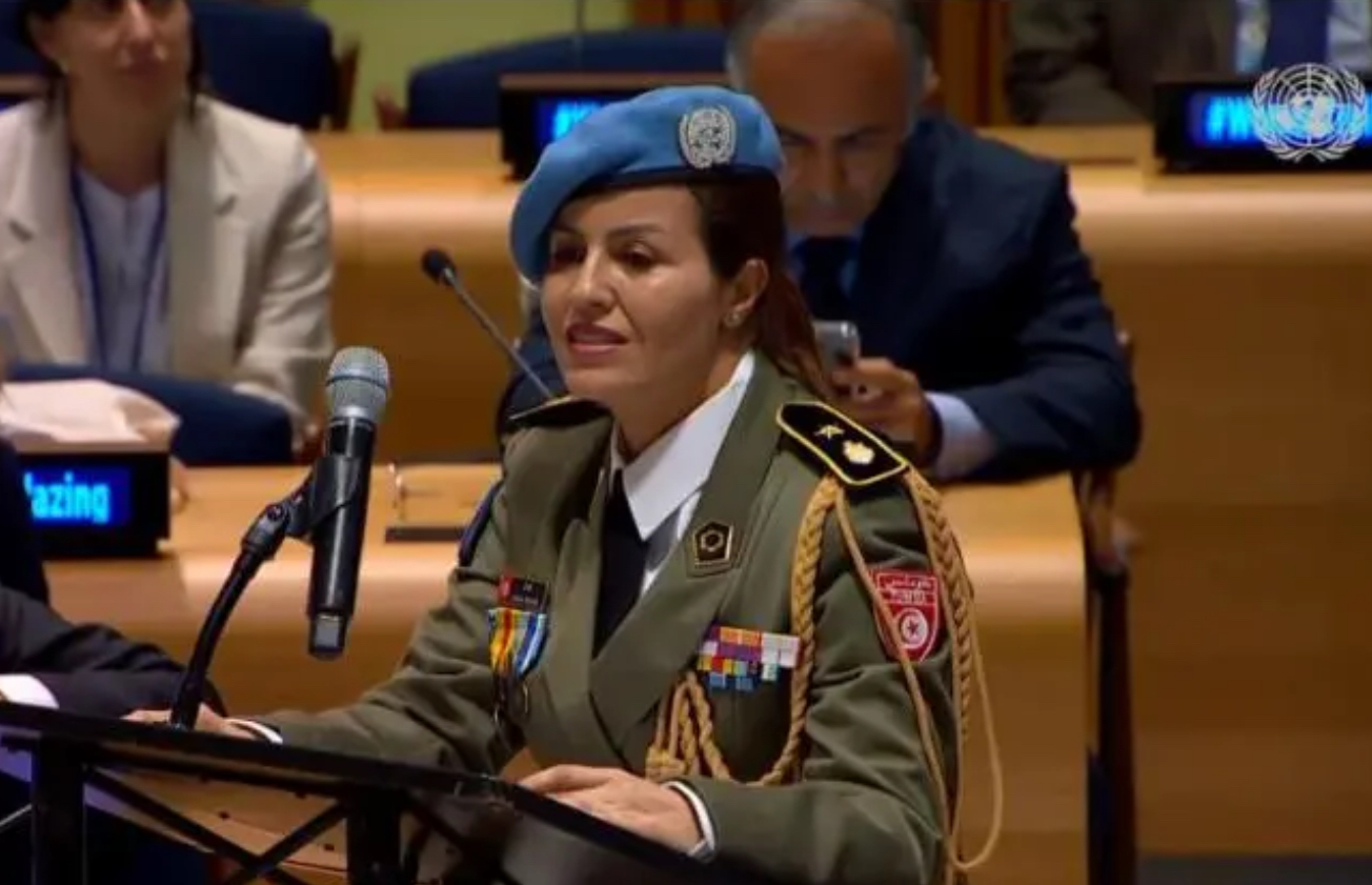 Tunisie: La Major Ahlem Douzi remporte le Prix de la Pionnière de l’ONU