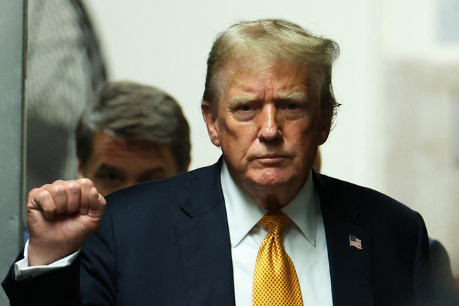 Deuxième jour de délibérations du jury au procès Trump