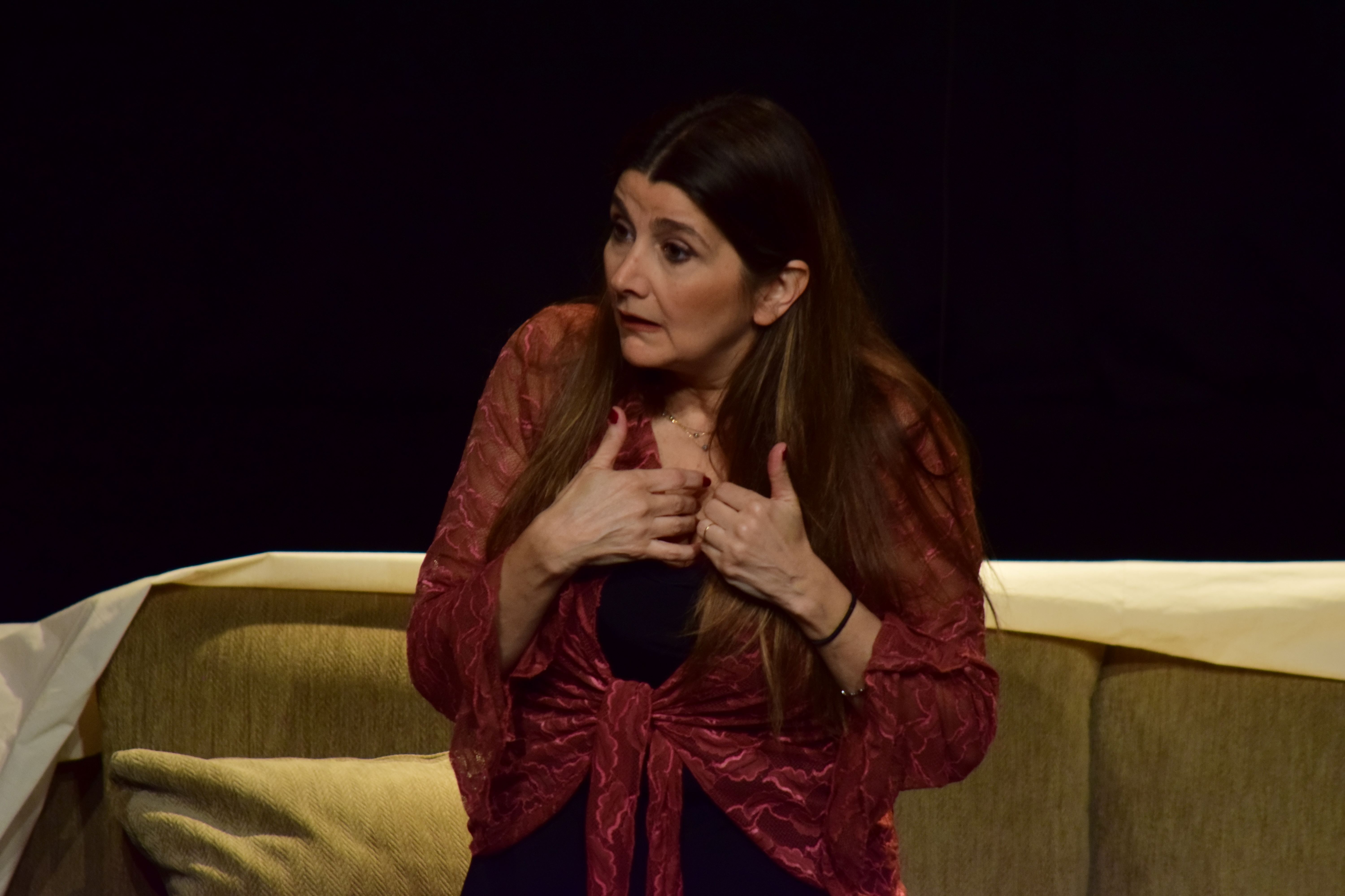 La disparition d’une femme est le thème de départ de la nouvelle pièce de Betty Taoutel dans « Mono Pause »