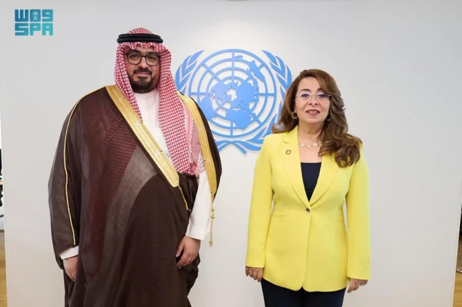 Le ministre saoudien de l’Économie s’entretient avec des responsables de l’ONU et de l’Opep en Autriche