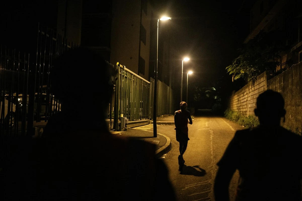 A Mayotte, le défi de l'insertion pour sortir de la misère