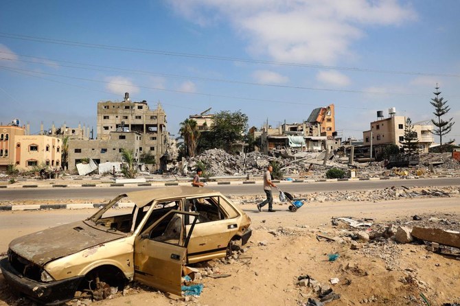 Israël bombarde la bande de Gaza du nord au sud