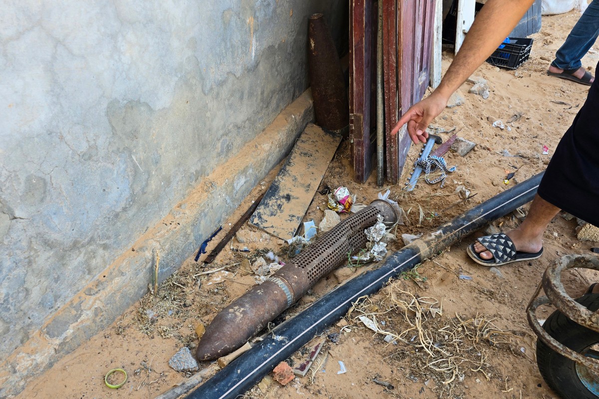 Quatre ans après la bataille de Tripoli, des civils menacés par mines et munitions