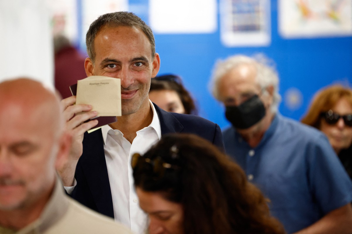 Législatives: Glucksmann soutient l'union de la gauche mais assure que Mélenchon ne sera pas Premier ministre