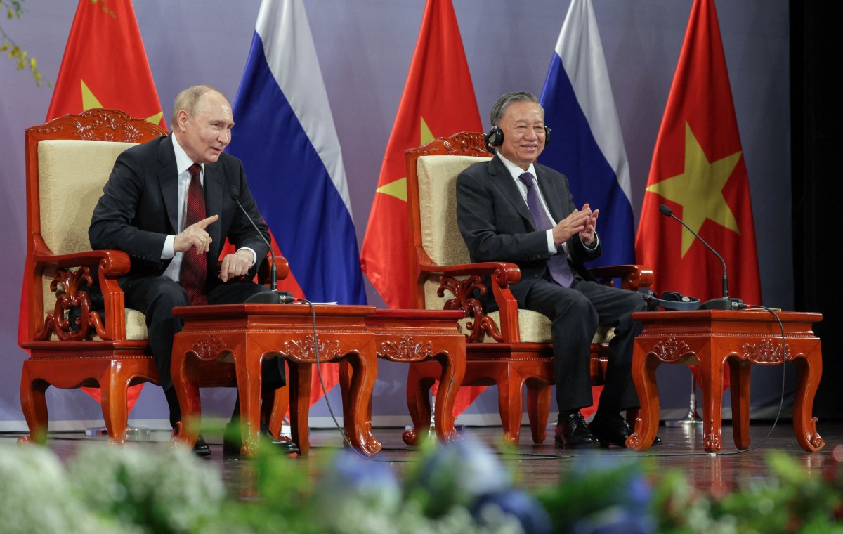 Après la Corée du Nord, Poutine se rapproche du Vietnam