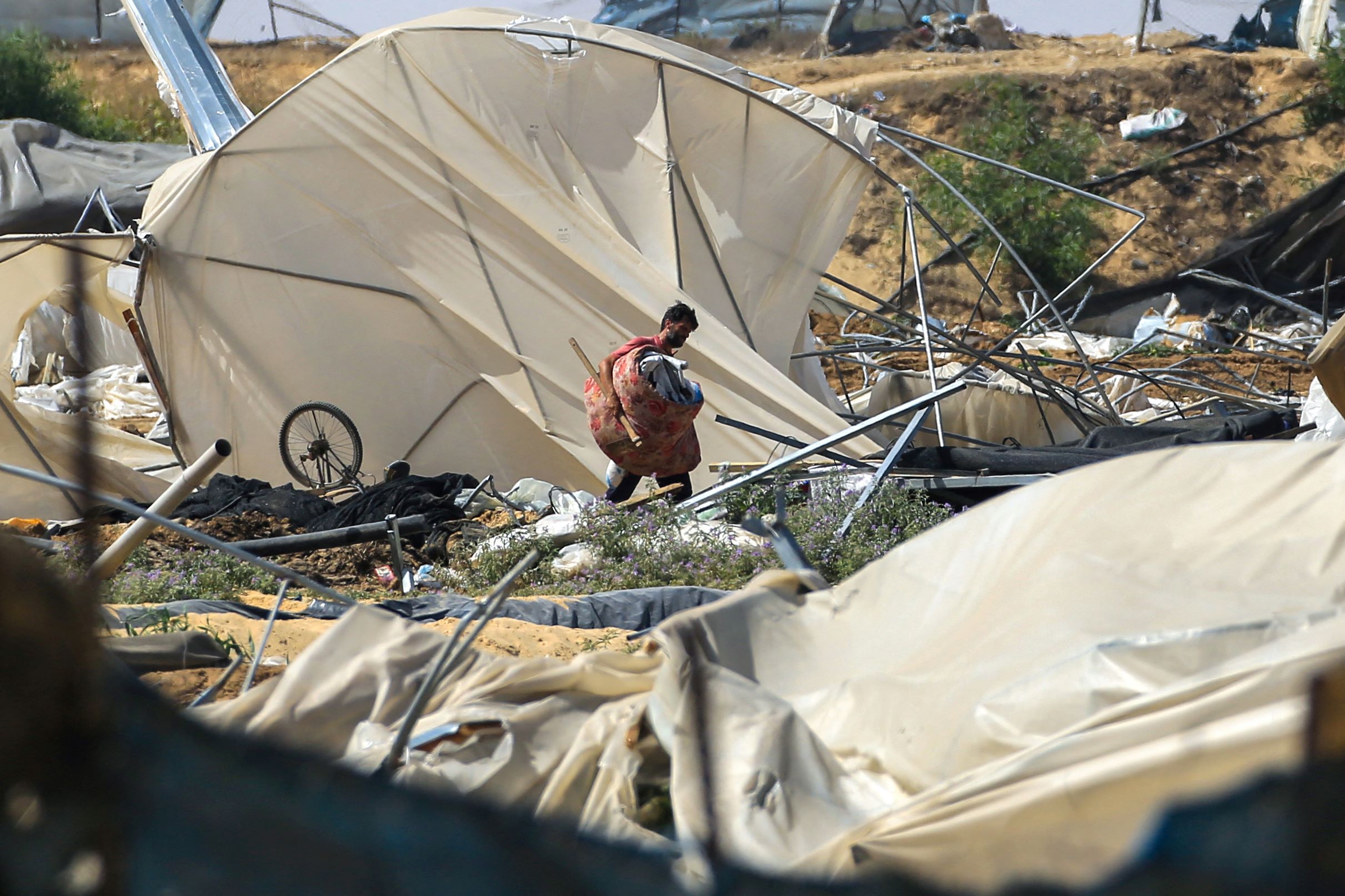 Bombardements israéliens et combats dans le nord de la bande de Gaza