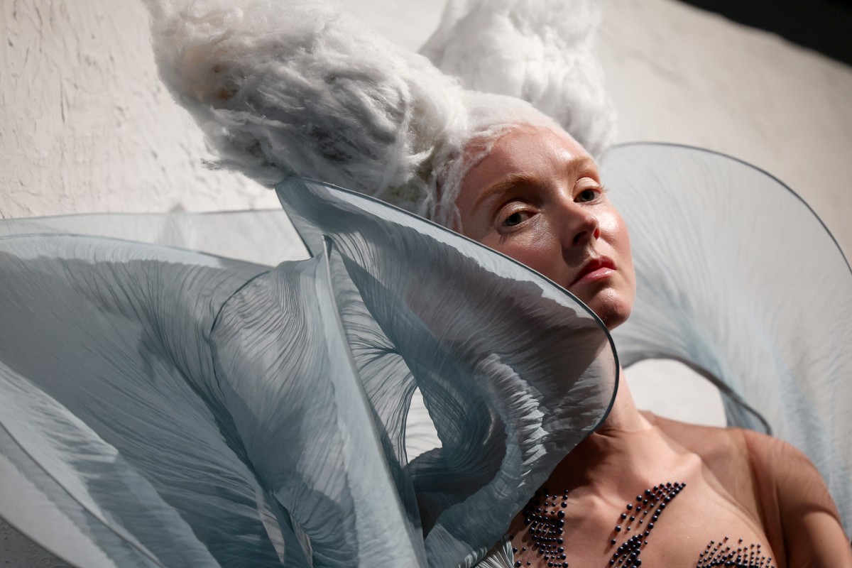 Paris: début de la semaine de la haute couture avec Schiaparelli, Dior et Iris Van Herpen