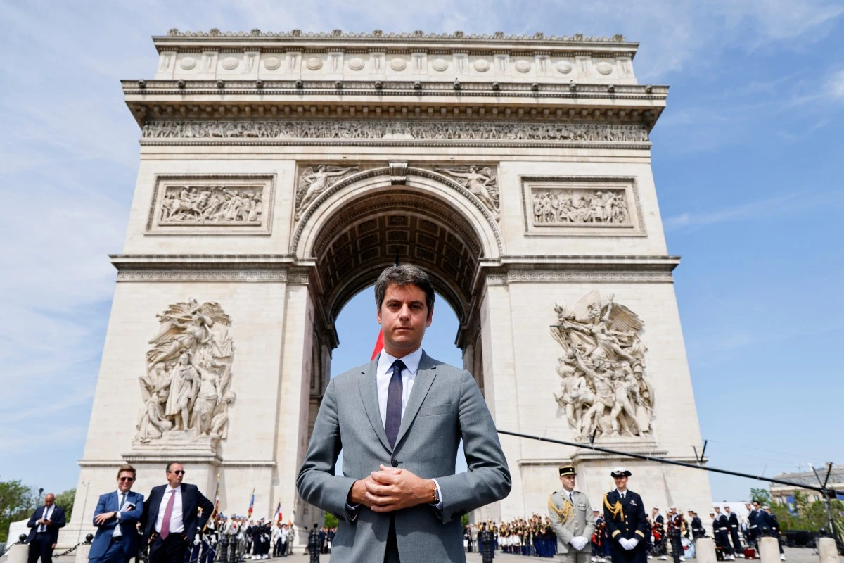 Attal candidat aux législatives, ainsi qu'une vingtaine de ministres