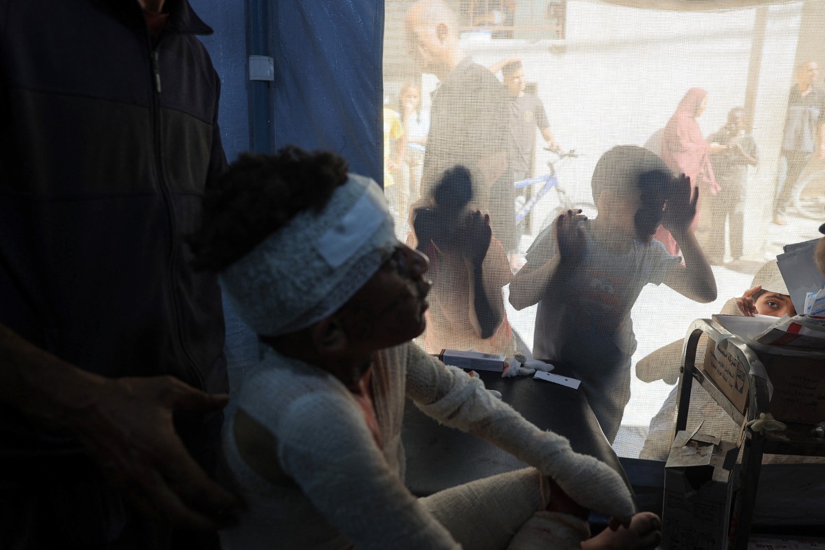 Frappes aériennes et tirs d'artillerie sur la bande de Gaza