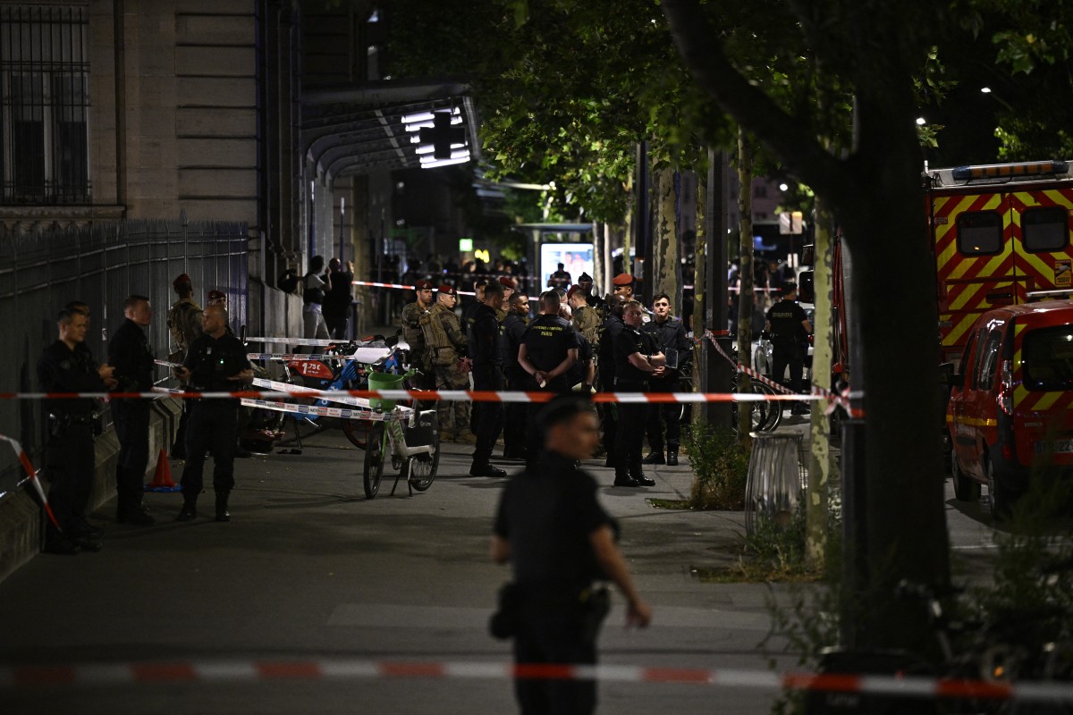 Paris: un militaire blessé au couteau, un suspect déjà connu pour meurtre interpellé