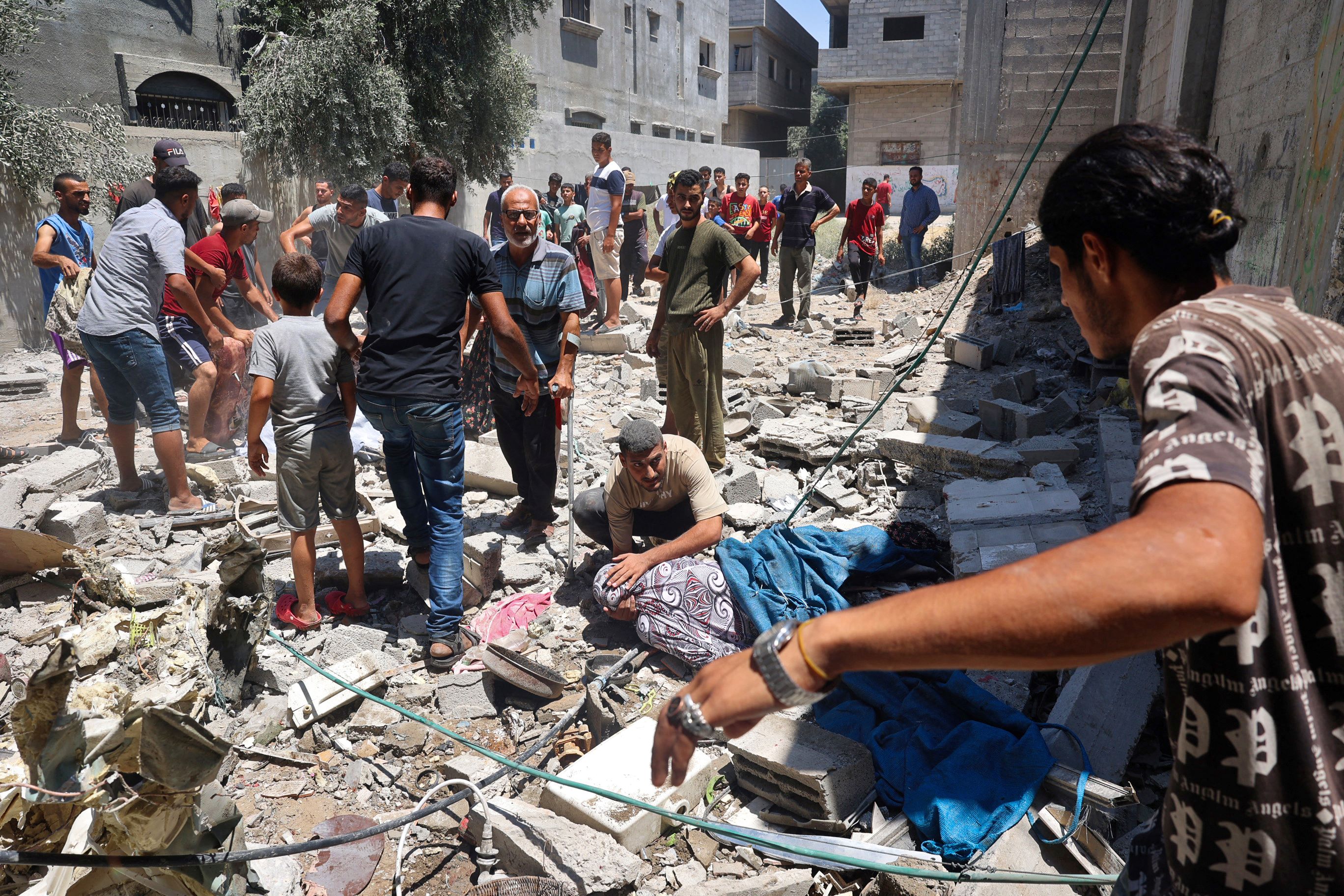 Israël rejette un accord interpalestinien incluant le Hamas, raids à Gaza