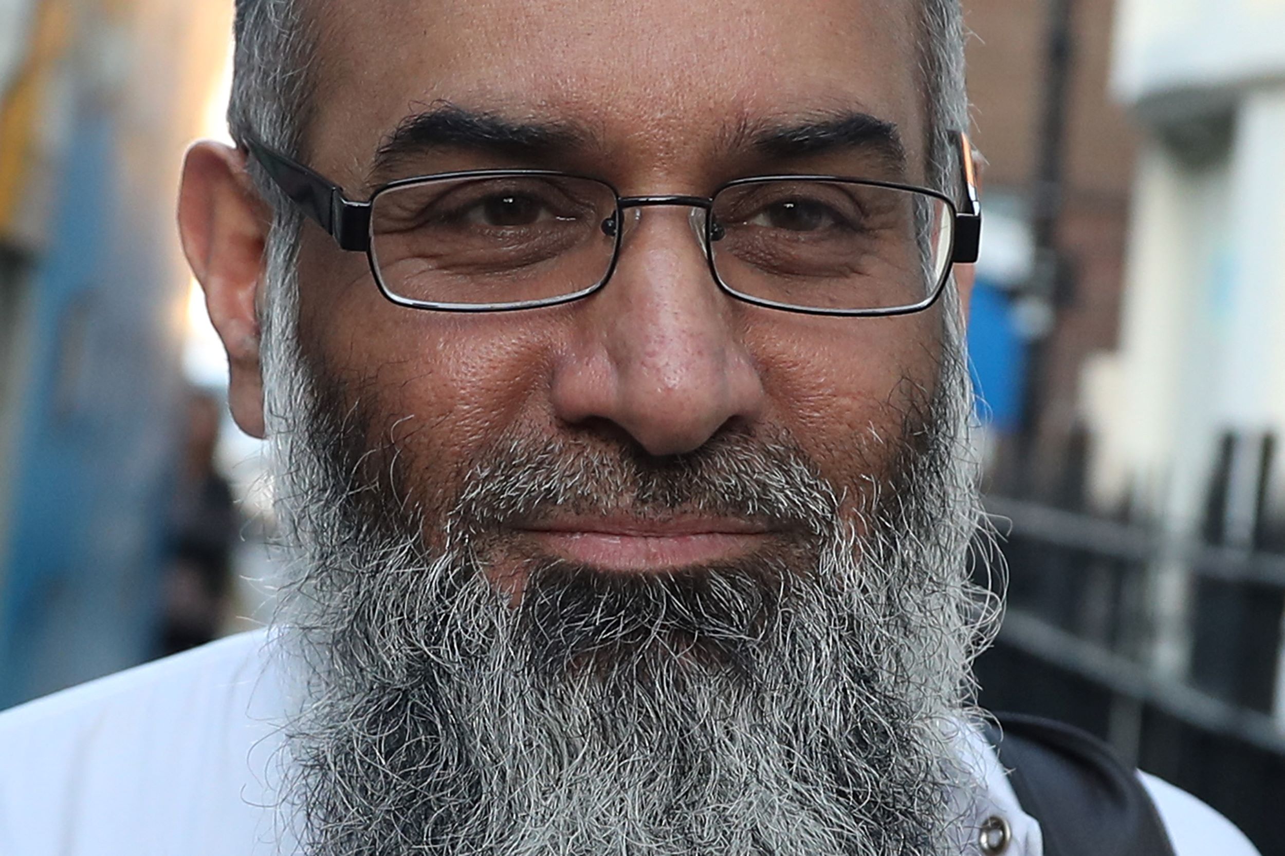 Royaume-Uni: le prédicateur islamiste Anjem Choudary condamné à la prison à vie