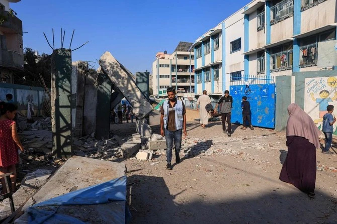 Les frappes israéliennes touchent le bâtiment d'une agence de l'ONU dans la ville de Gaza