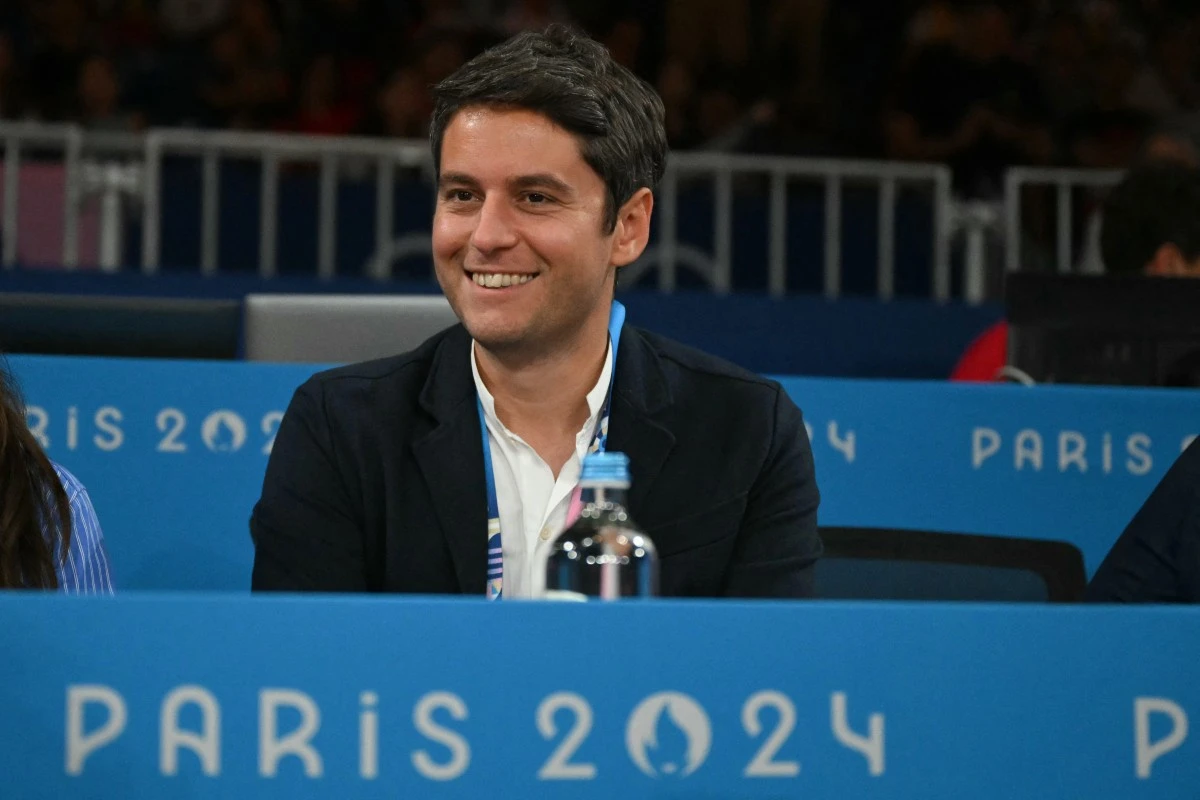 Les députés macronistes débattent d'un programme législatif en vue d'une éventuelle coalition