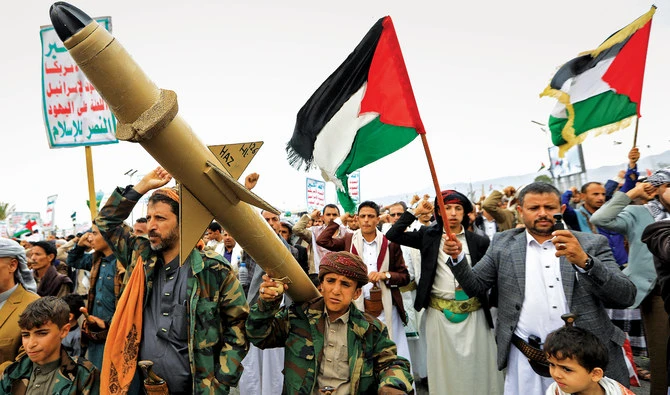 Les attaques maritimes des Houthis posent un défi diplomatique complexe au prochain gouvernement britannique