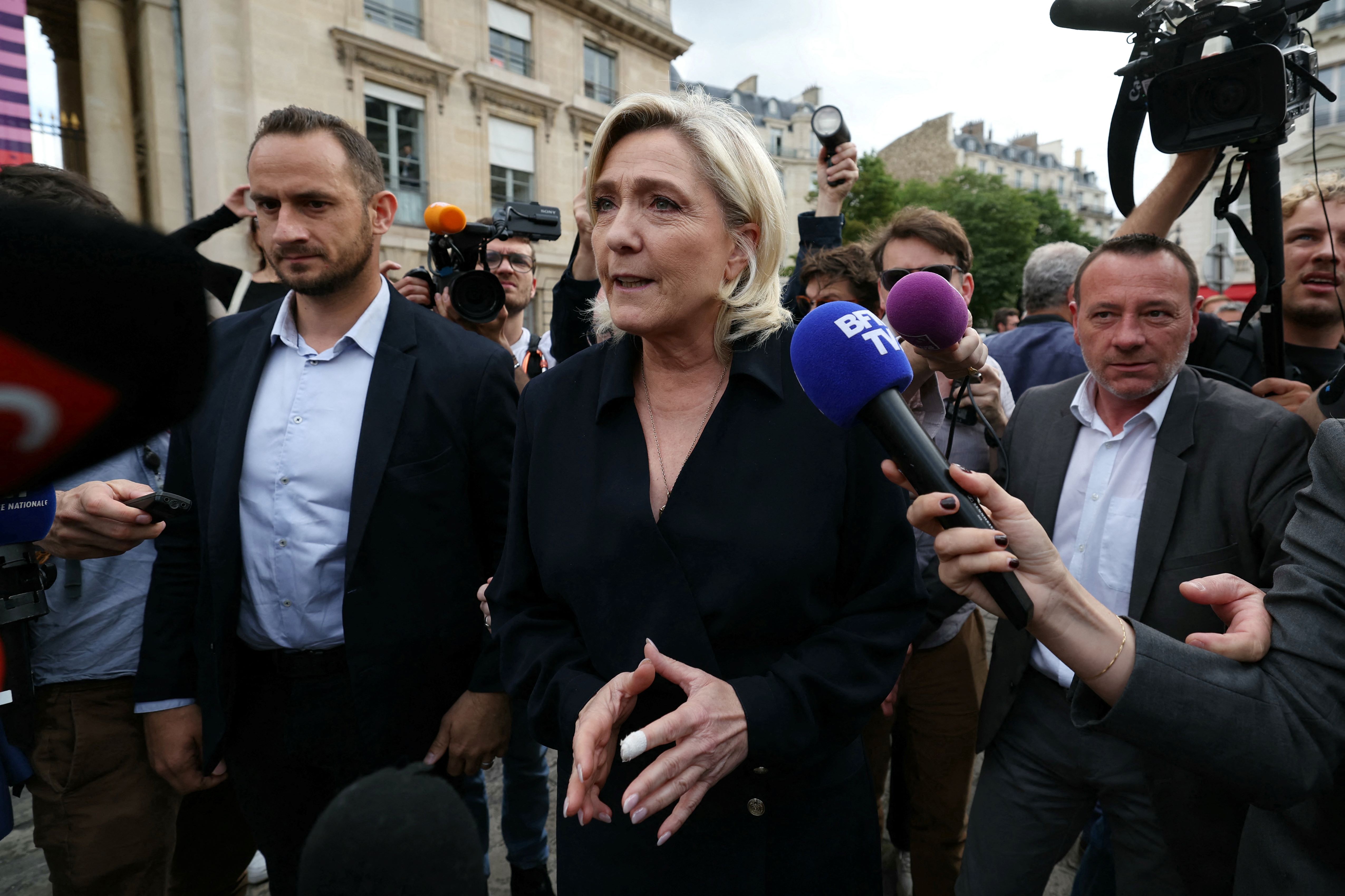 Le RN se prépare à une nouvelle dissolution, "seule issue possible" pour la députée Diaz