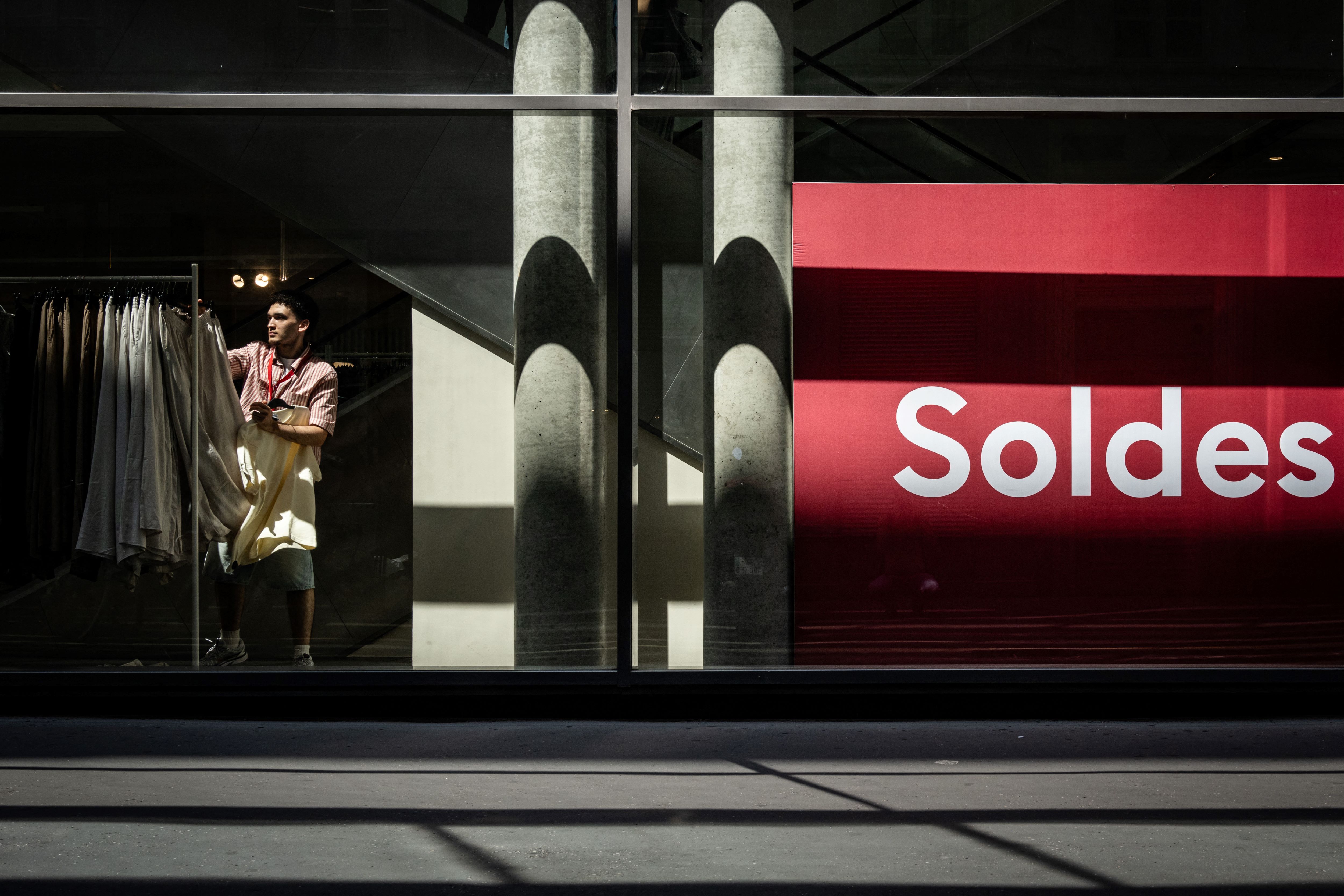 France: l'activité du secteur privé repart en hausse en août grâce aux JO