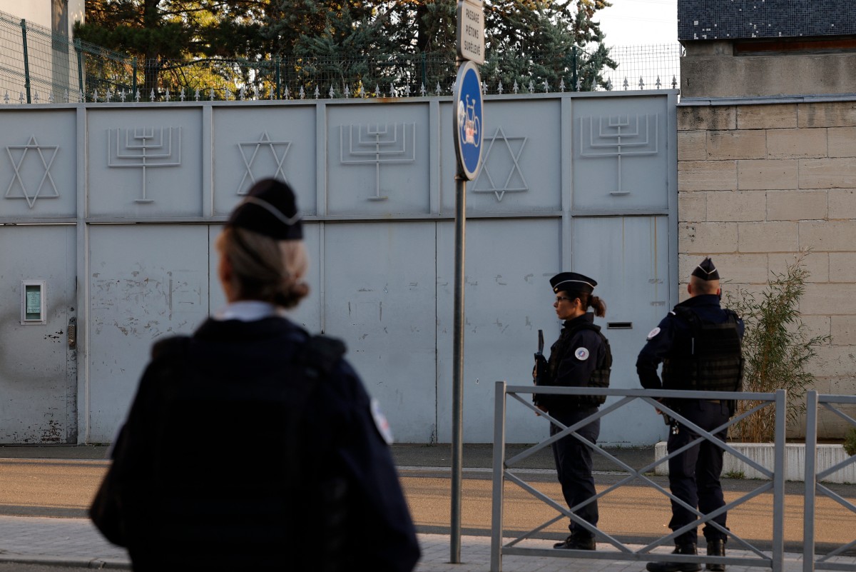 Chef du Hamas tué en Iran: sécurité renforcée de la communauté juive en France