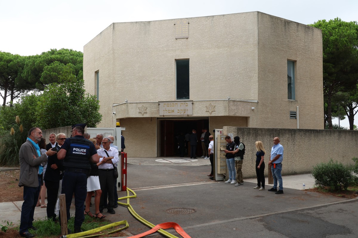 Attaque contre une synagogue du sud de la France: le suspect est un Algérien en situation régulière