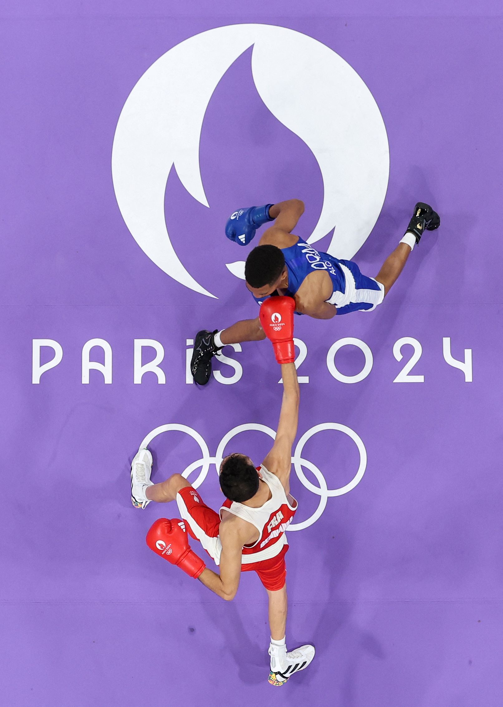 Macron compare le succès des JO 2024 à la coupe du monde 1998
