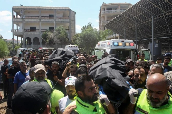 Le mur du son des avions de guerre israéliens sème la terreur à Beyrouth, 2 morts au Liban-Sud