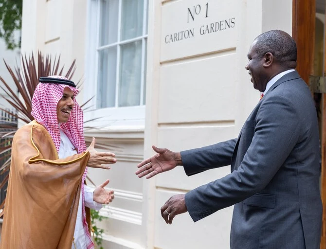 Le ministre saoudien des AE rencontre son homologue britannique à Londres