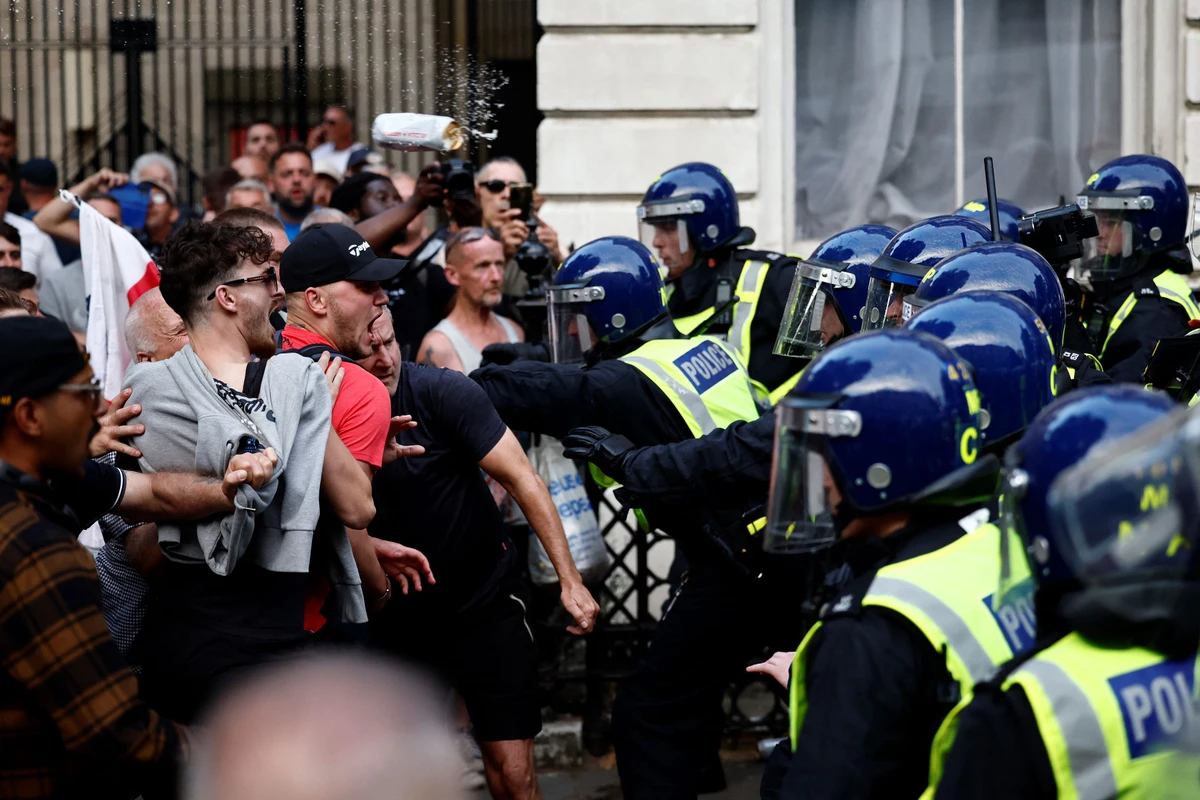 Émeutes à Southport et au Royaume-Uni : vague antimigrants et antimusulmans
