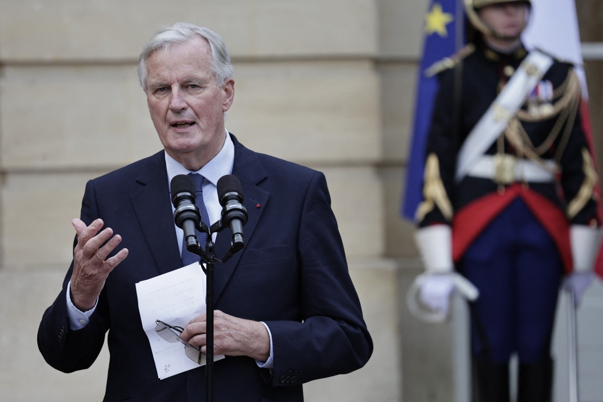 Gouvernement Barnier: Hidalgo dit sa « colère » contre le PS